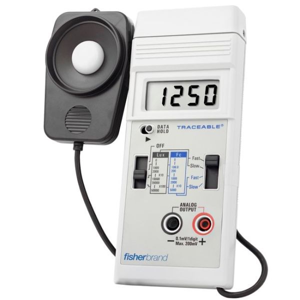 Traceable® Dual Range Light Meter w/Outputs