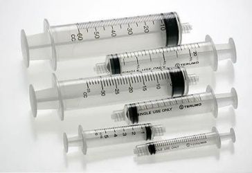 DISPOSABLE SYRINGE 5ML WITH RUBBER PLUNGER, LUER
LOCK