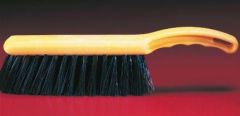 BRUSH TABLE